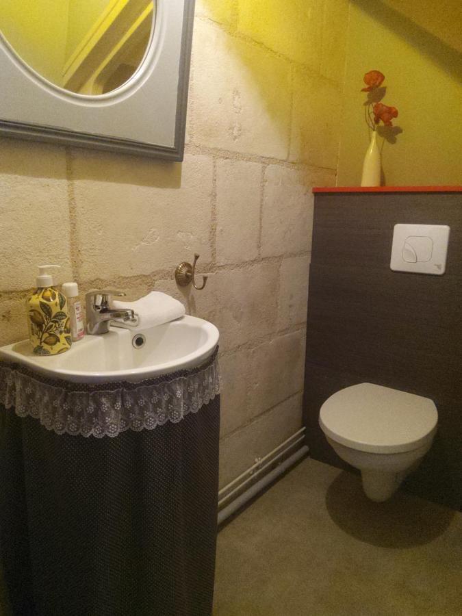 Agréable chambre d'hôtes dans maison XVIIIe Vineuil  Exterior foto
